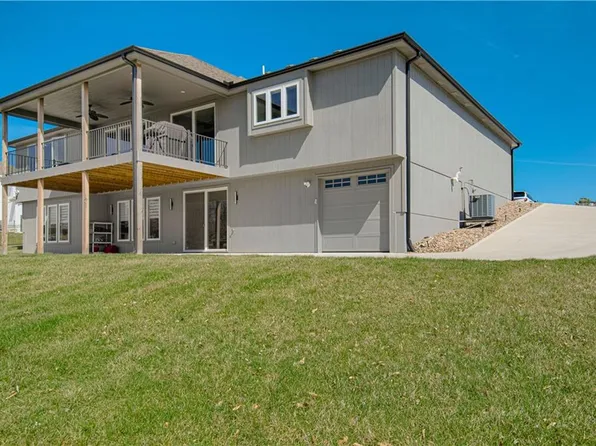 13504 Oakridge Dr, Kearney, MO 64060