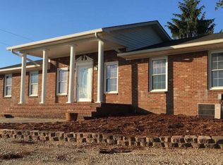 530 Glade Creek Rd, Sparta, TN 38583