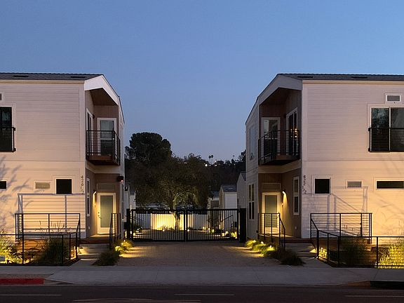 2nd image of 426 San Pascual Ave #426