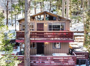 24719 Valle Dr, Crestline, CA 92325