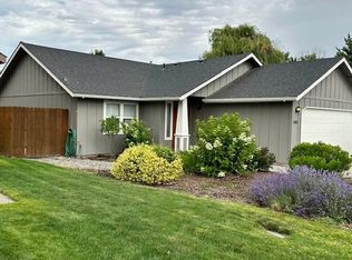 1302 SE Newgate Dr, College Place, WA 99324