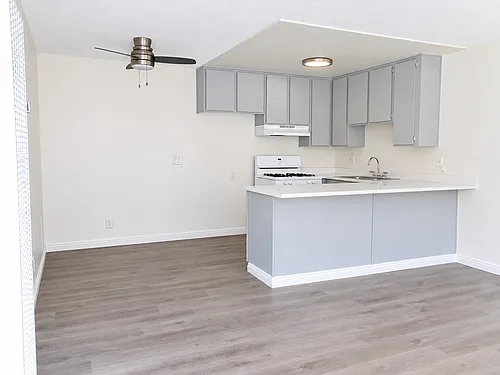 Floor plan 233