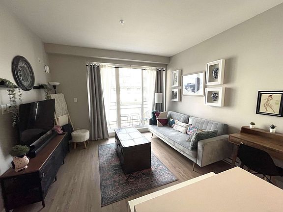 5th image of 20838 78b Ave #413