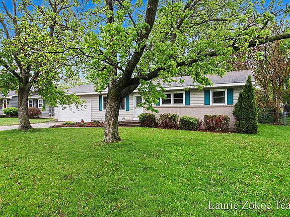 3rd image of 4109 Singel Dr SW
