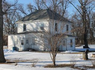 1674 Jefferson Ave, George, IA 51237