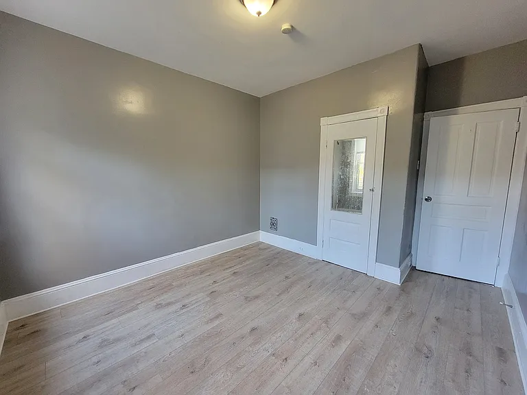 4554 N Smedley St — Photo 20