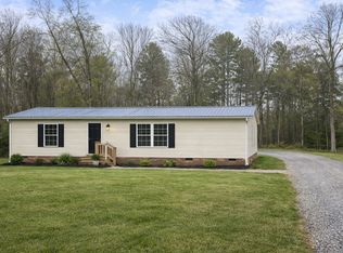 397 Lester Dr, Lexington, NC 27292