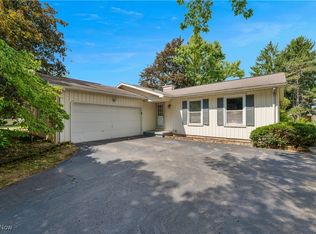 106 Stoney Creek Ct, Youngstown, OH