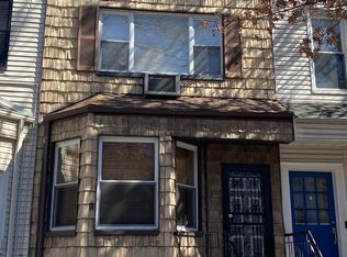 228 N Henry St, Brooklyn, NY 11222