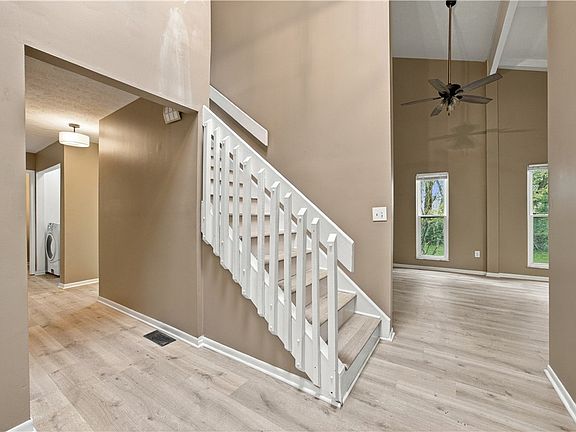 5th image of 20 Clearview Dr