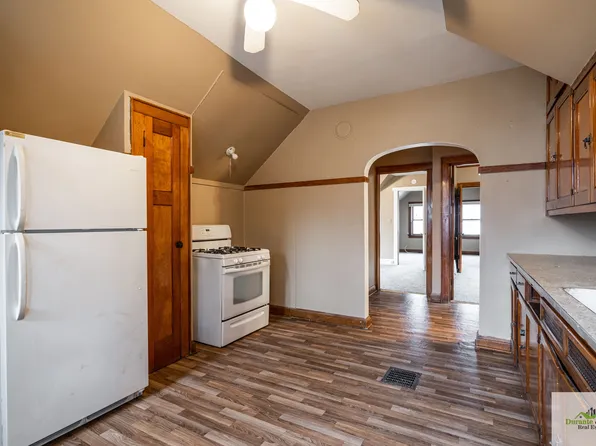 3870 N 27th St, Milwaukee, WI 53216