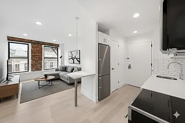 1057 Fulton Street, #4A