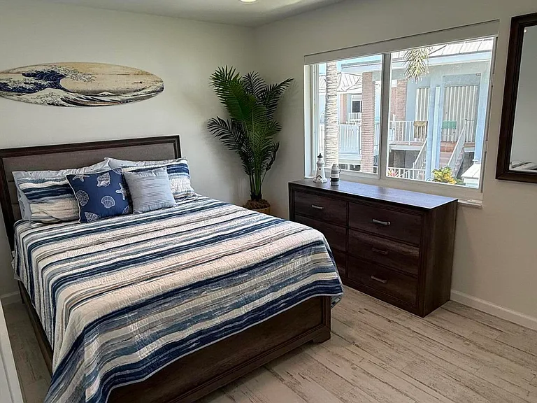 370 Wilma Cir #6 — Photo 13