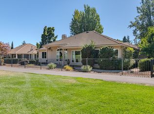 401 Golf View Dr, Medford, OR 97504