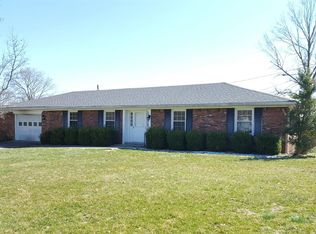 400 Fairfield Rd, Coxs Creek, KY 40013