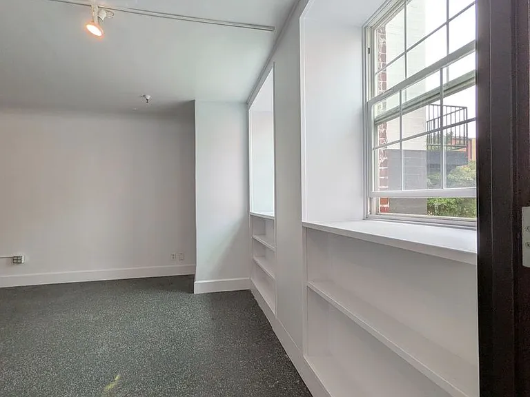 155 Liberty St NE — Photo 49