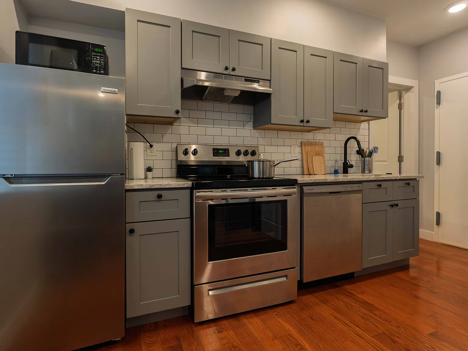 4508 Walnut St — Photo 2
