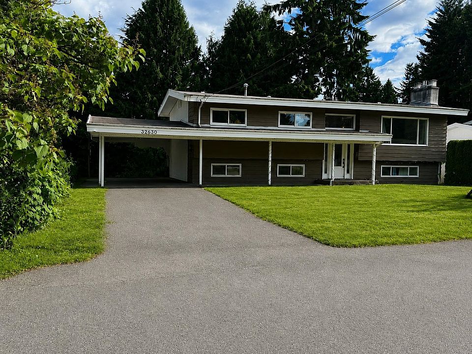1st image of 32630 Willingdon Cres