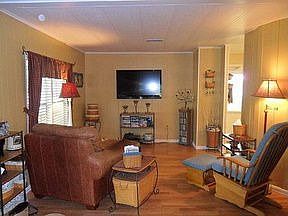 1st image of 1102 Pioneer Cir