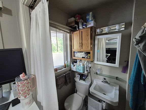 Bathroom2_08102026