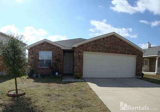 1st image of 2212 Maedell Dr
