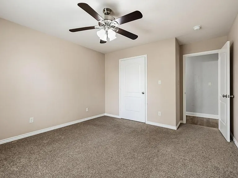 119 N Andrews Ave — Photo 30