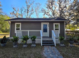 107 NE 15th St, Gainesville, FL 32641