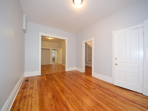 5th image of 3550 S Parnell Ave #1F