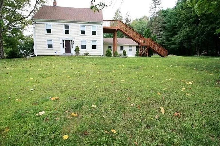 45 Gifford St #2 — Photo 1