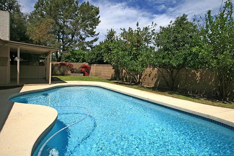 Sparkling Private Pool