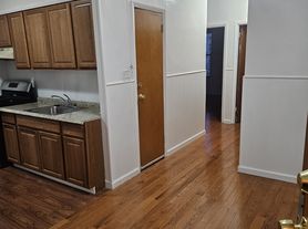 8840 81st Ave, Ridgewood, NY