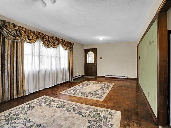 5th image of 8650 New Harmony Rd