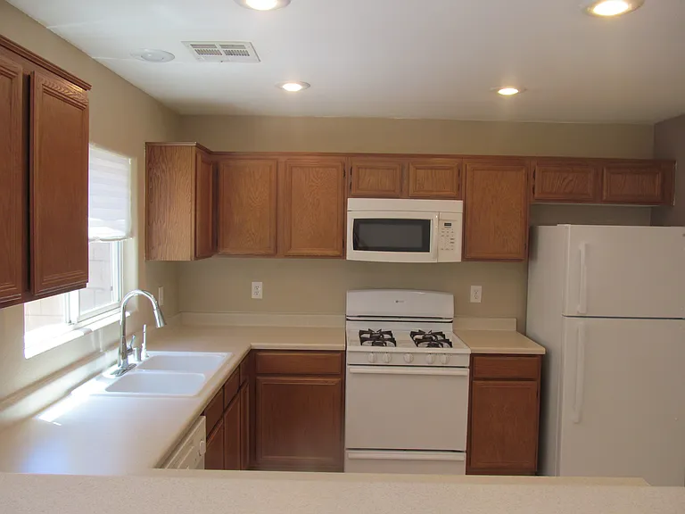 8257 Time Machine Ave — Photo 4