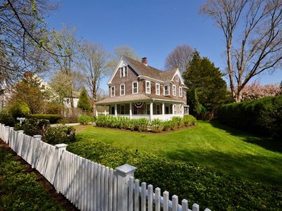 132 Main St, East Hampton, NY, 11937
