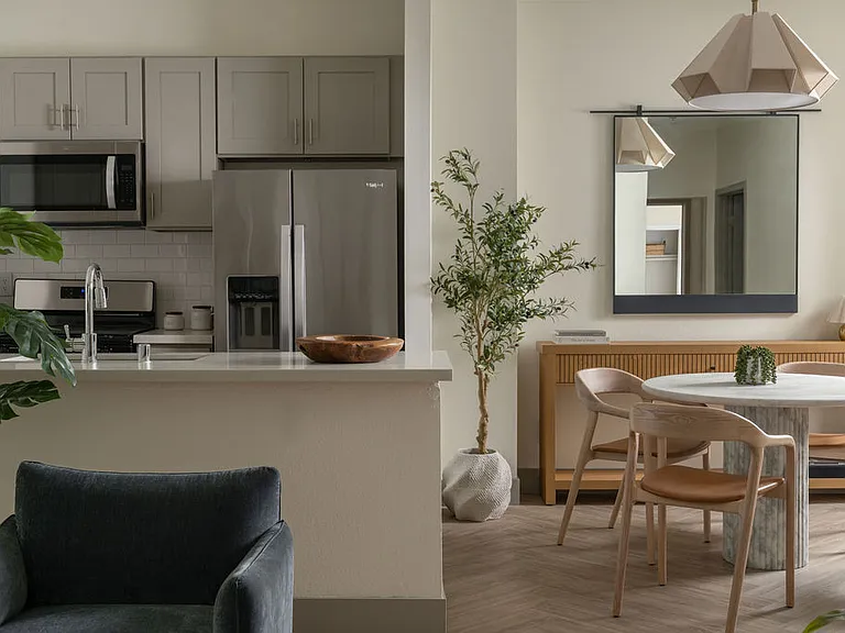 Veda Luxury Apartments — Photo 8