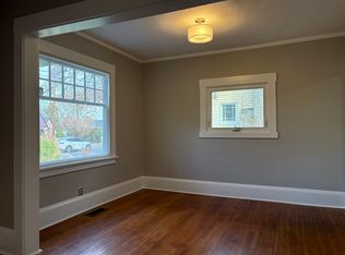 1340 N Rosa Parks Way #A, Portland, OR 97217