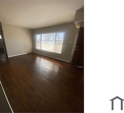 2nd image of 10016 Dellridge Ln