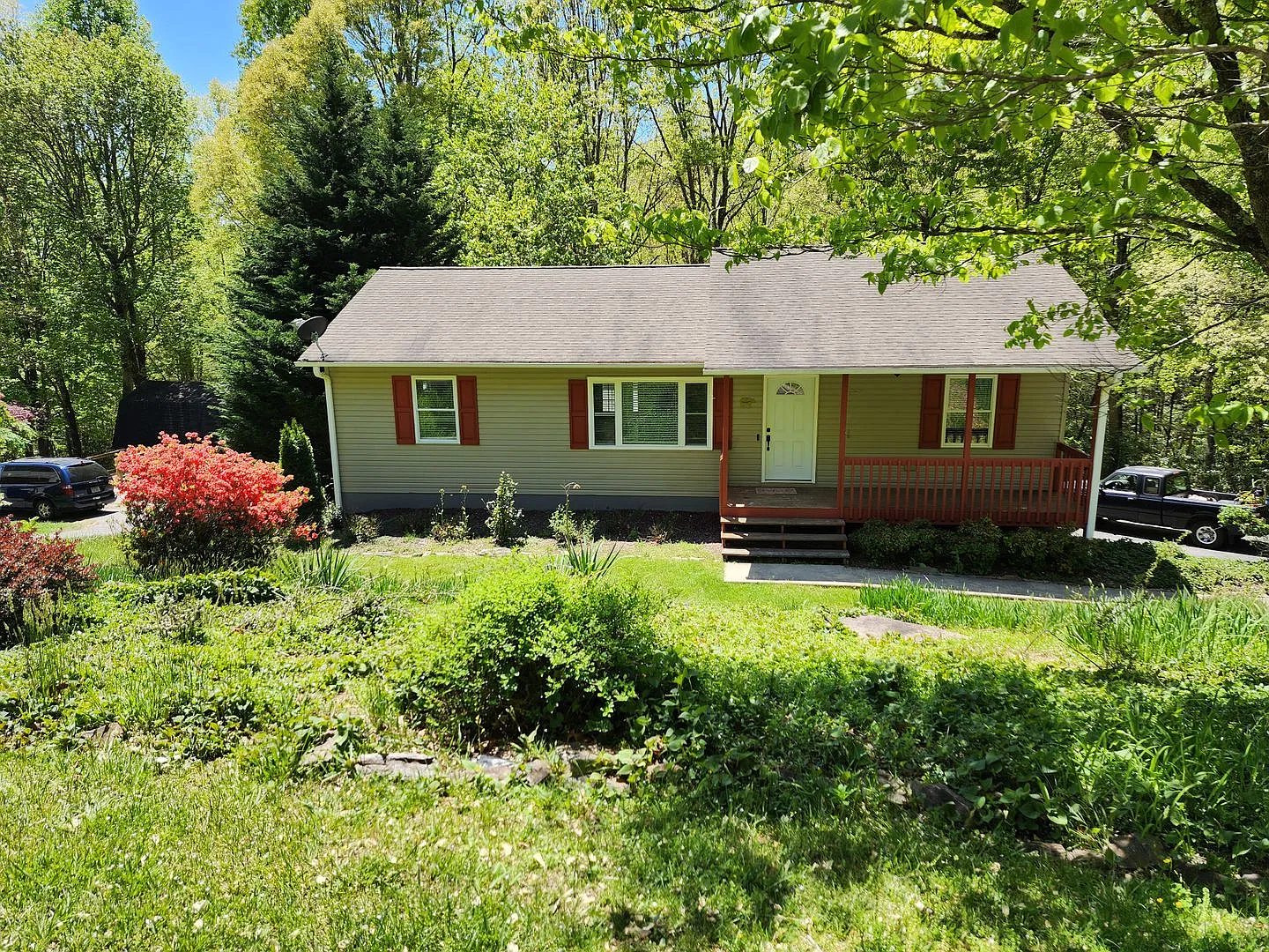Mills River Rental! - Bonus spaces! — Photo 1