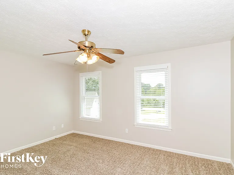 138 Wards Creek Ln — Photo 12