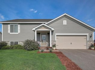 1106 Foede Cir, Montrose, MN 55363