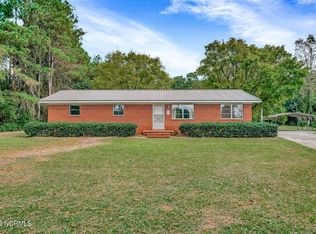 115 Sheffield Rd, Magnolia, NC 28453