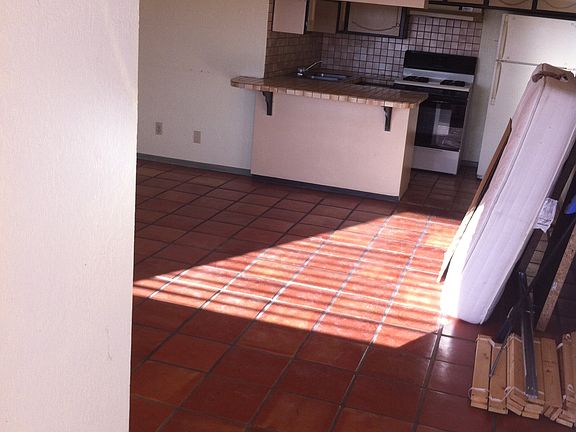 3rd image of 2000 Murchison Dr #C