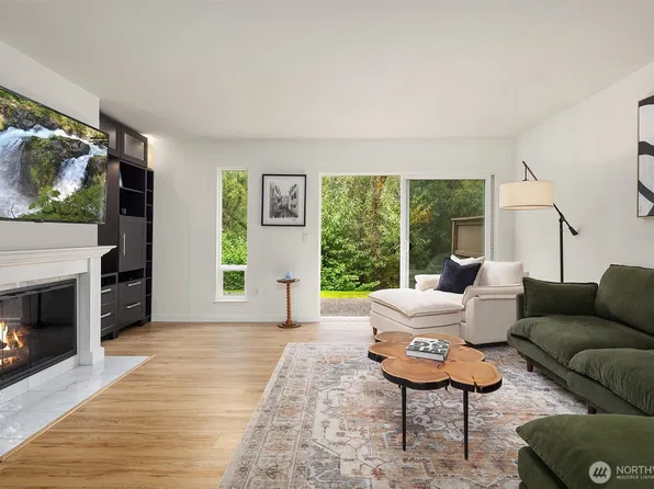 11358 SE 211th Lane #40, Kent, WA 98031