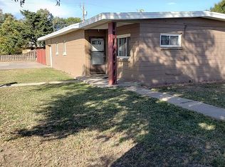 1002 Nelson St, Garden City, KS 67846