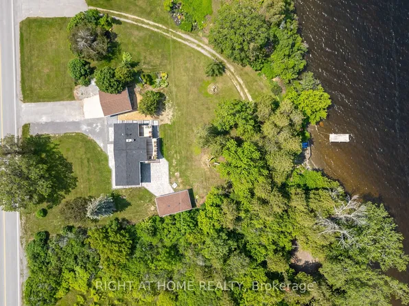 4670 County Road 1, Prince Edward County, ON K0K 2T0