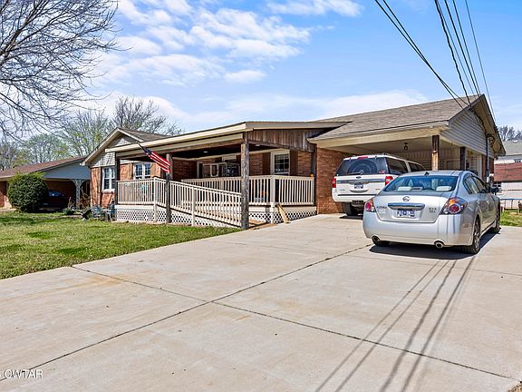 2nd image of 35 Coatsland Dr