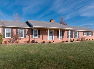 880 Doral Pl, Abingdon, VA 24211