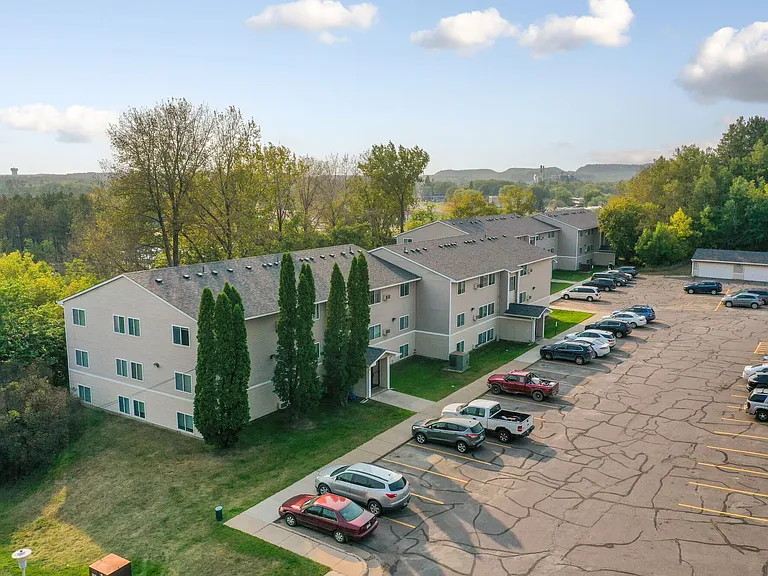 Southview Apartments — Photo 5