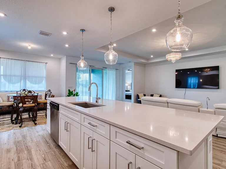 10407 SW Aquila Way — Photo 12