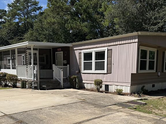 2nd image of 2972 Montgomery Trl #126